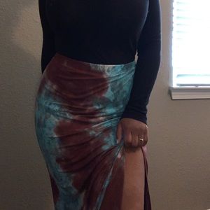 Tilly’s Full Tilt Maxi Skirt